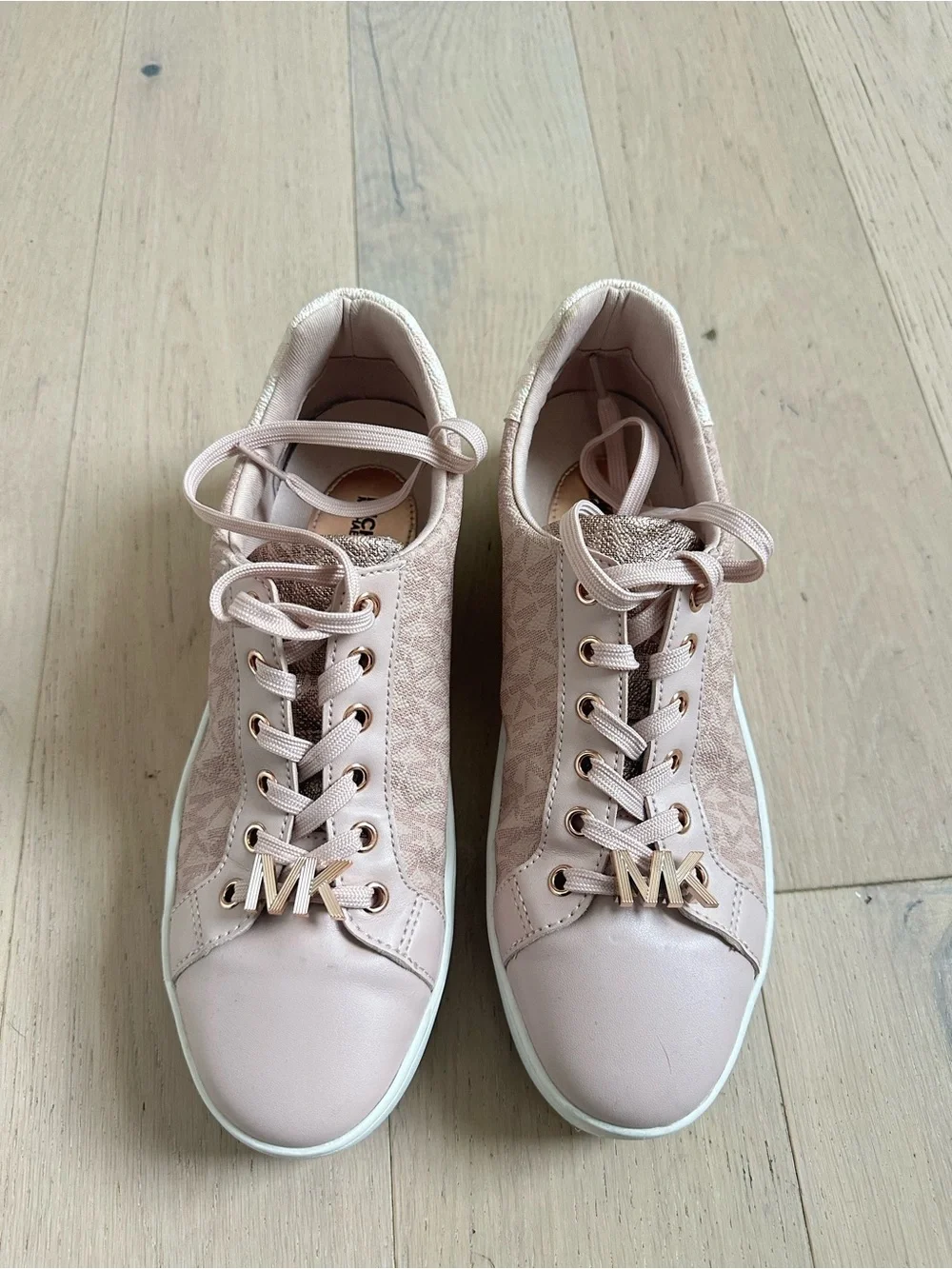 Michael Kors Sneakers